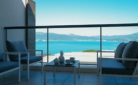 Enola - Sea View Terrace Parking - By Tgb